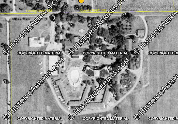 Fidelmans Resort - 1955 Aerial Photo